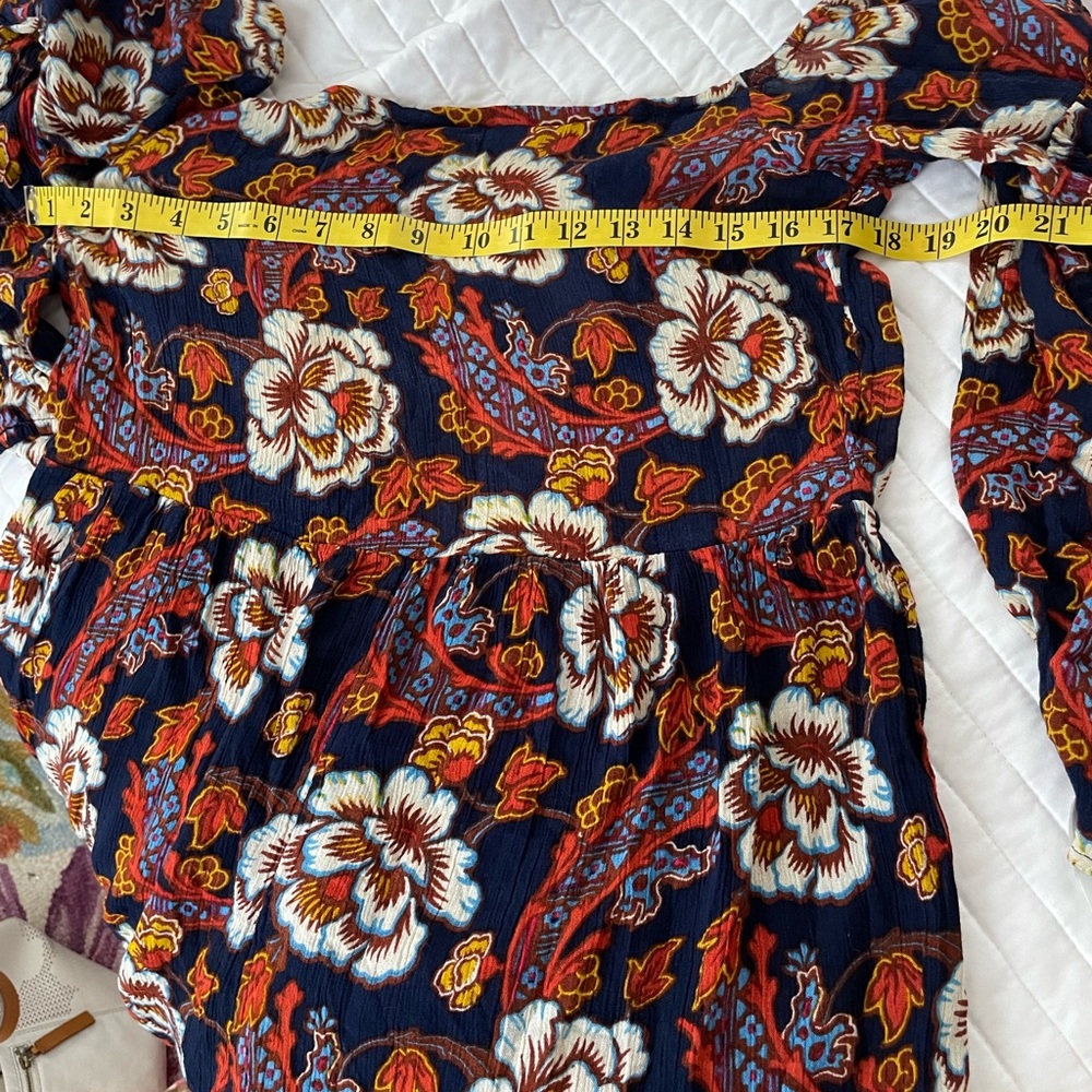 Urban Outfitters Out From under Romper 100% Rayon Beautiful BohoFabric‎ size S - Picture 4 of 5